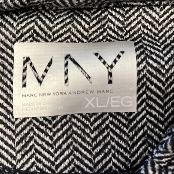 Jacket - Picture 3 of 5